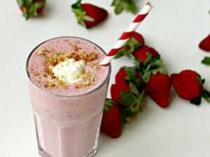 Strawberry Cheesecake Smoothie Recipe
